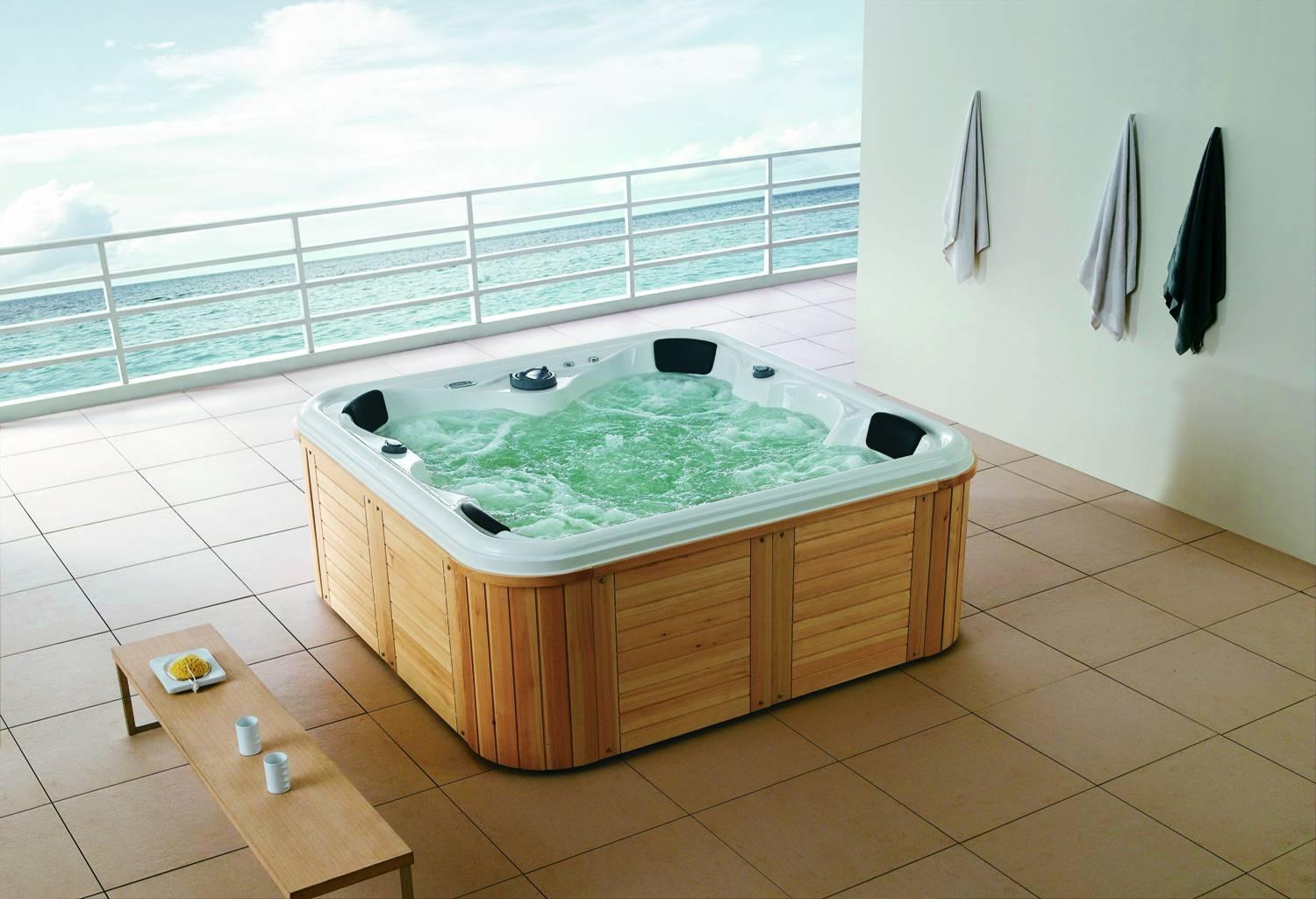 Jacuzzi exterior Aquamarine