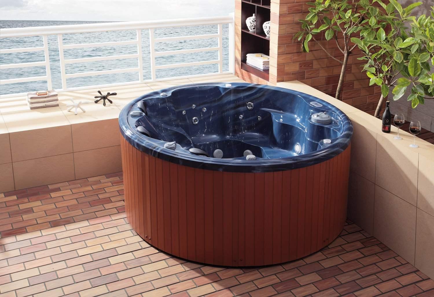 Jacuzzi exterior Eden